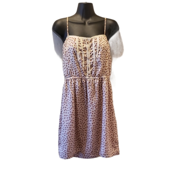 Lush Dresses & Skirts - Lush Spaghetti Strap Floral Slip Dress